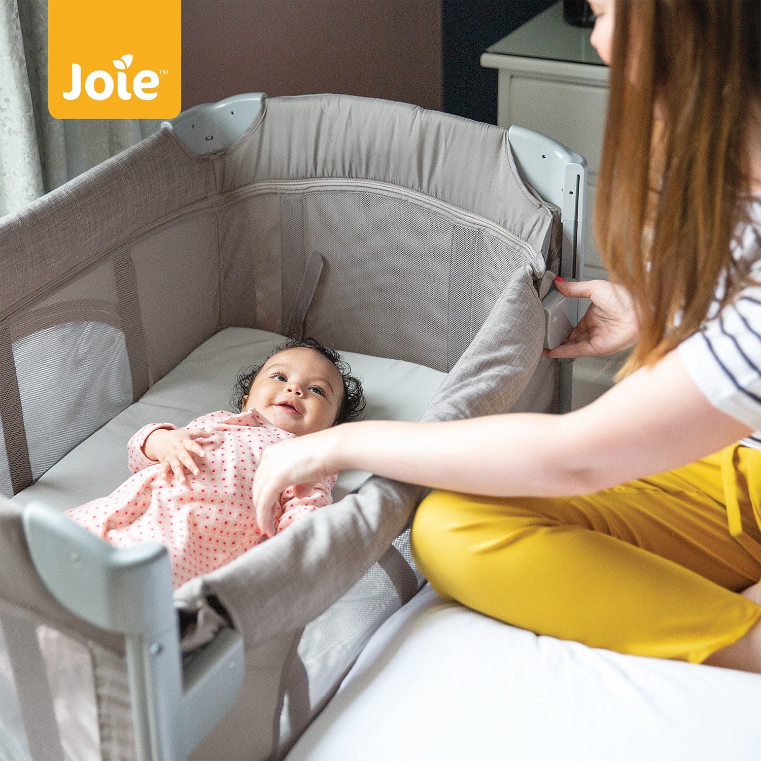 Cuna colecho Bebe Joie Kubbie Gris