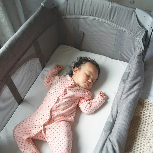 Cuna colecho Bebe Joie Kubbie Gris