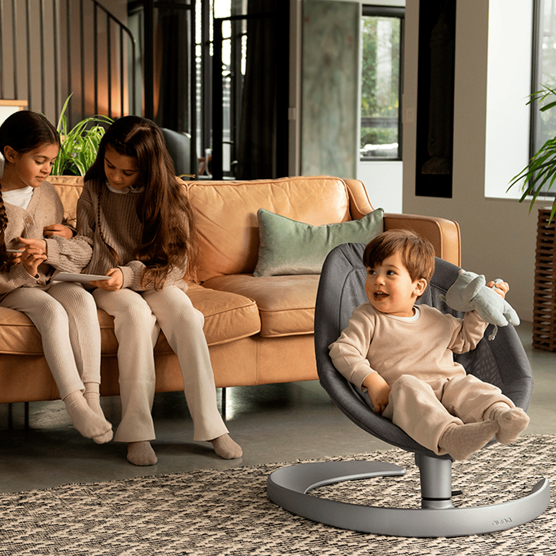 Mecedora para niños Leaf Iron Nuna