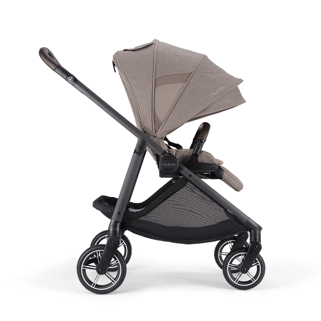 Coche para bebé nuna swiv Umber BMW