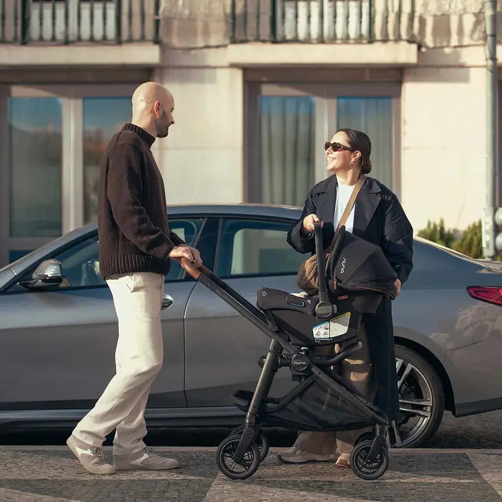 Coche para bebé nuna swiv + pipa urban caviar